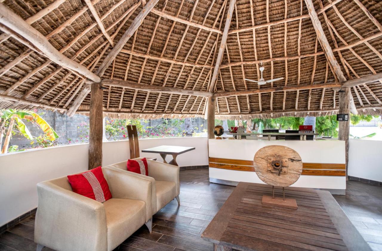 Blue Moon Resort Jambiani  Exterior foto