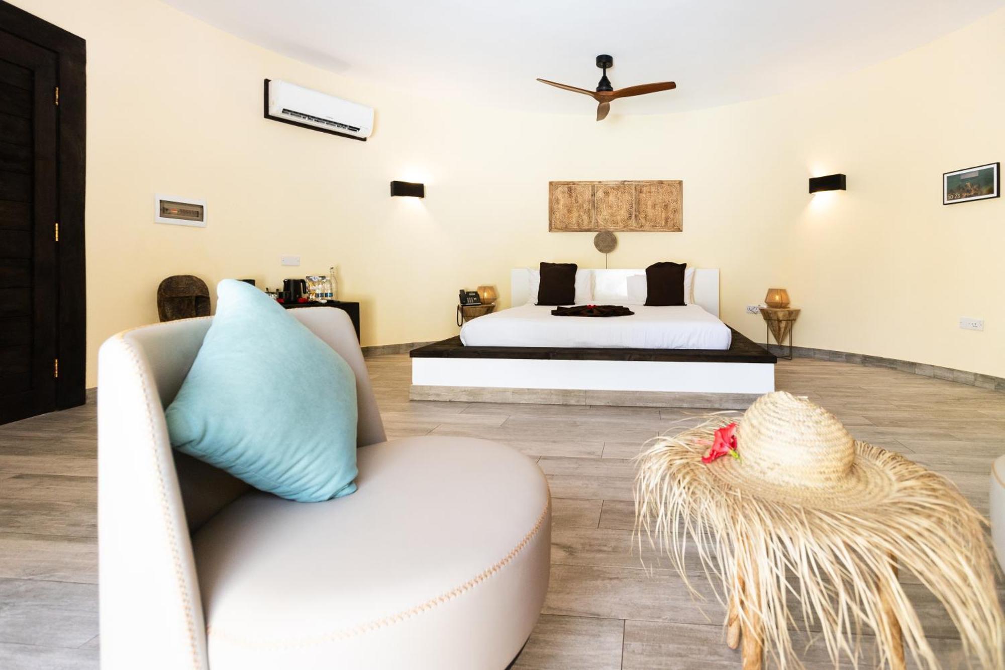 Blue Moon Resort Jambiani  Exterior foto